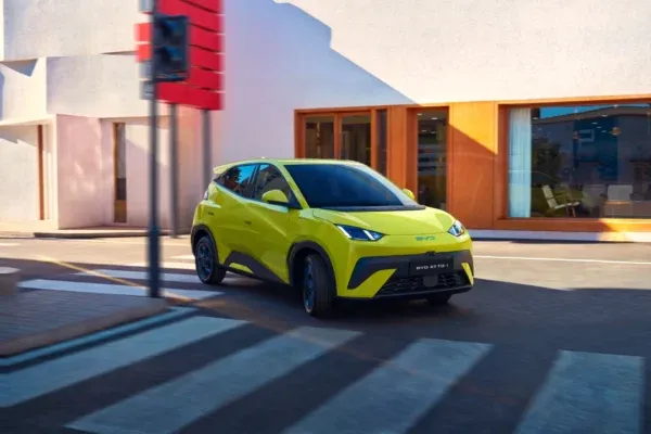 BYD Kuasai Pasar Mobil Listrik Global – Ini Alasannya!